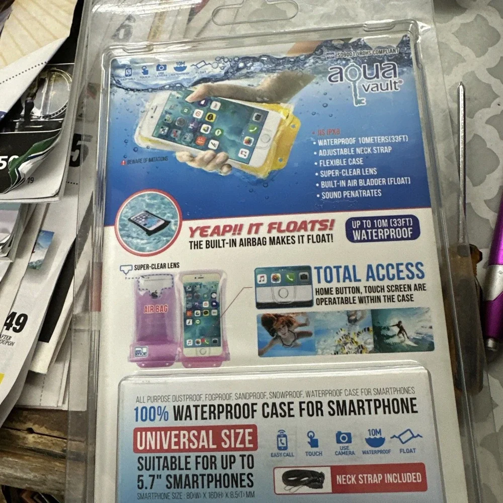 AquaVault  Waterproof Floating Phone Case - Pink - One‎ Size Universal Fit-AV203